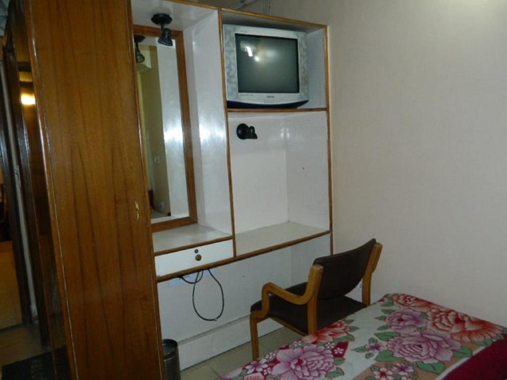 Viraaj Guest House Noida Kültér fotó